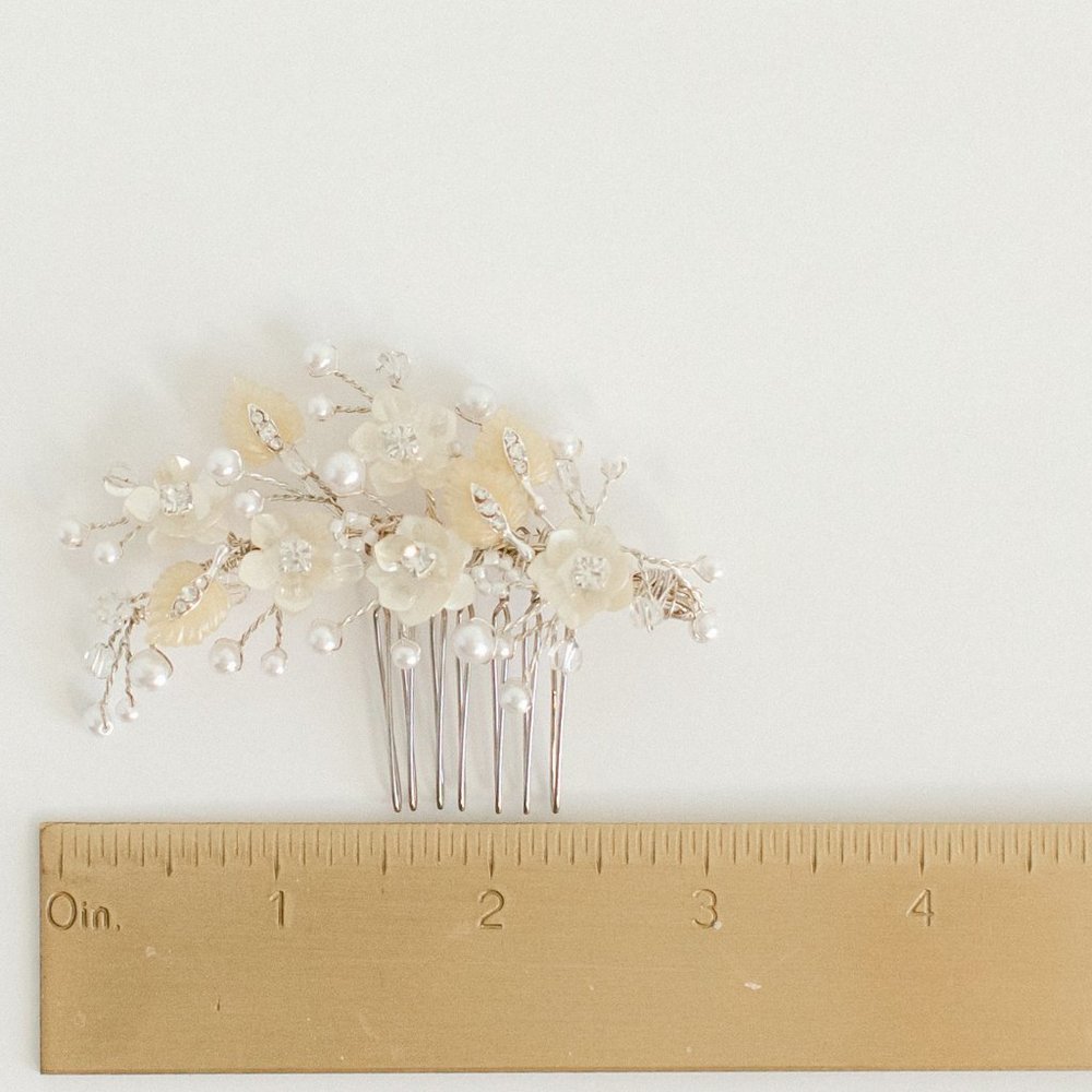 Wedding Bridal Hair Clip Comb Crystal Rhinestone Beaded Silver with Ivory - Picture 2 of 4